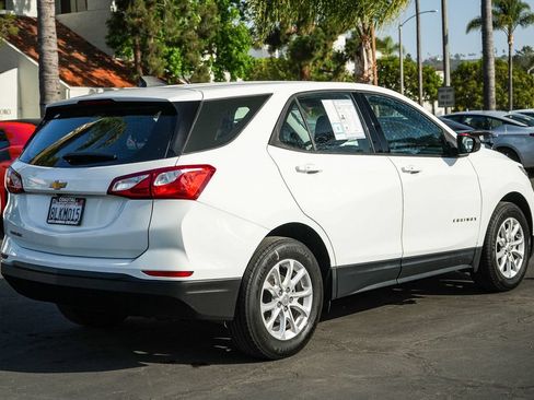 Used 2019 Chevrolet Equinox LS FWD image 6