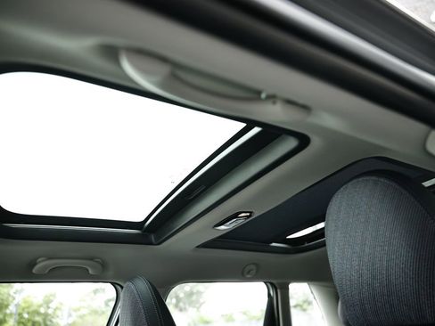 New 2026 MINI Cooper 4-Door Hardtop FWD image 19