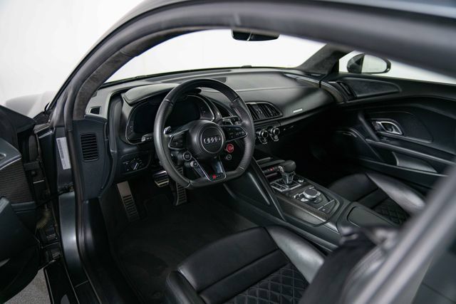 Used 2017 Audi R8 V10 plus AWD/4WD image 16