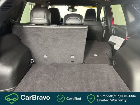 Used 2025 Jeep Compass Latitude image 24