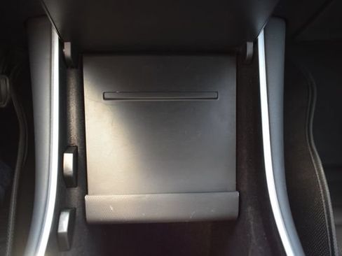 Used 2020 Tesla Model 3 Standard Range RWD image 25