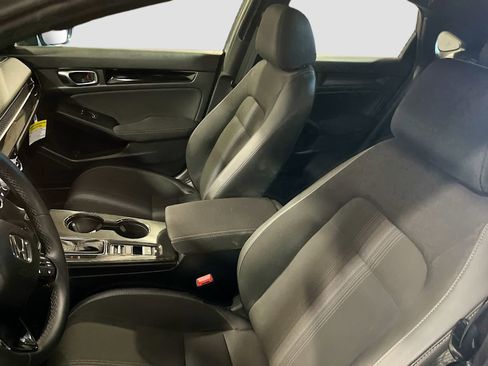 Used 2025 Honda Civic Sport image 21