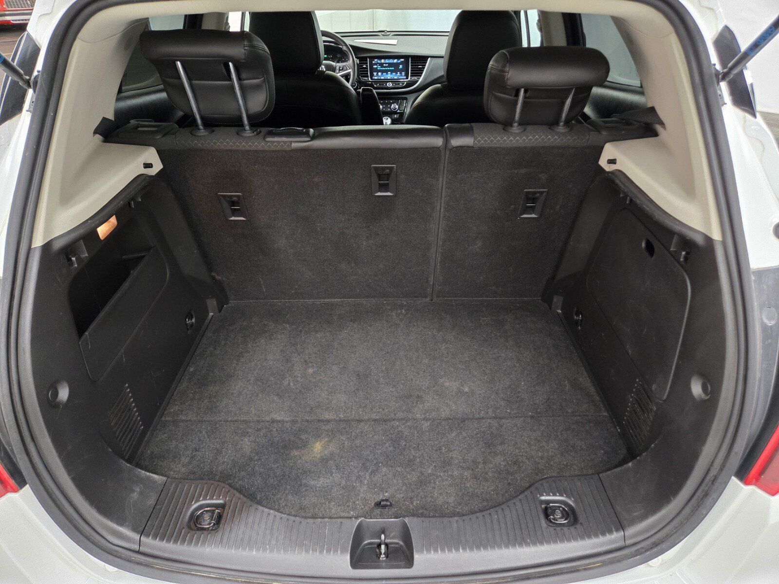 Used 2021 Buick Encore Preferred w/ Safety Package AWD/4WD image 10