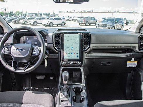 New 2025 Ford Ranger XLT w/ FX4 Off-Road Package image 5