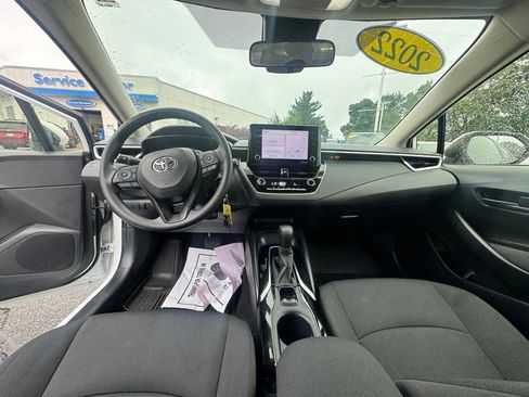 Used 2022 Toyota Corolla LE FWD image 23