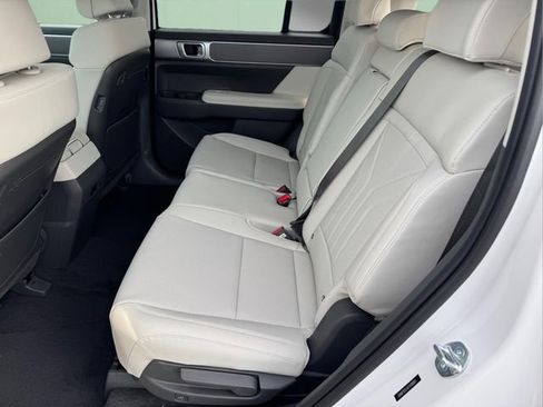 New 2026 Hyundai Santa Fe SEL AWD/4WD image 13