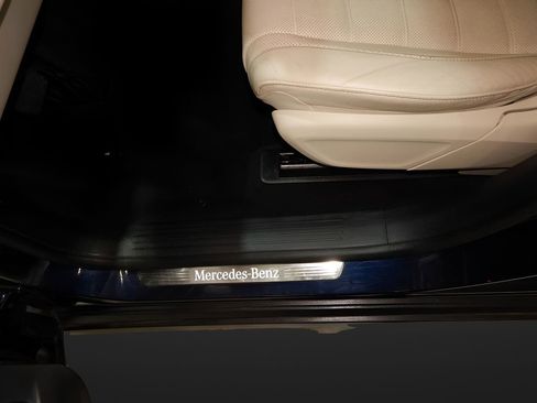 Used 2022 Mercedes-Benz GLE 350 4MATIC image 13
