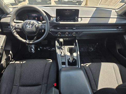 Used 2024 Honda Accord EX image 18