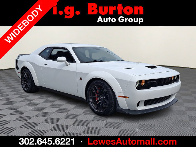 Used 2019 Dodge Challenger R/T Scat Pack w/ Widebody Package RWD image 1