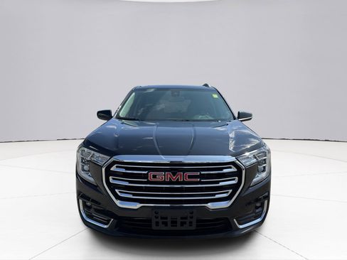 Used 2022 GMC Terrain SLT image 13