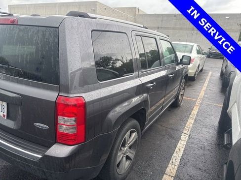 Used 2017 Jeep Patriot High Altitude FWD image 10