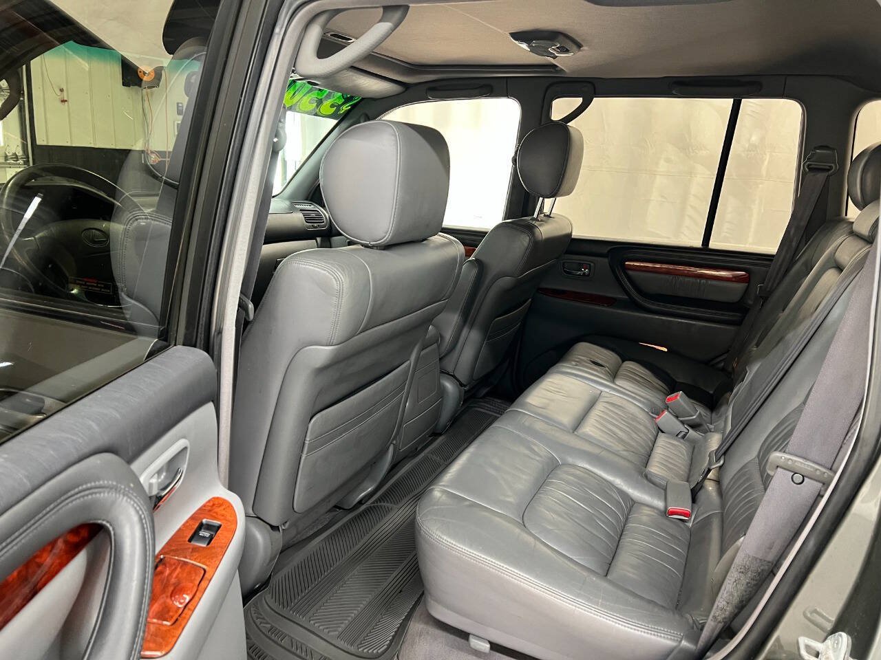 Used 1999 Lexus LX 470 4WD image 9