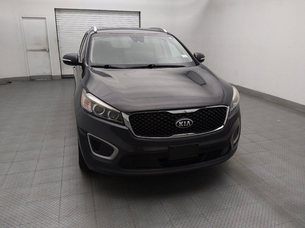 Used 2017 Kia Sorento FWD w/ LX Convenience Package image 14