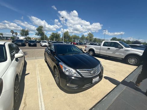 Used 2014 Hyundai Azera Limited w/ Option Group 02 FWD image 3