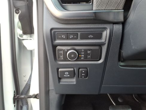 Used 2022 Ford F150 Platinum w/ Equipment Group 701A High RWD image 15