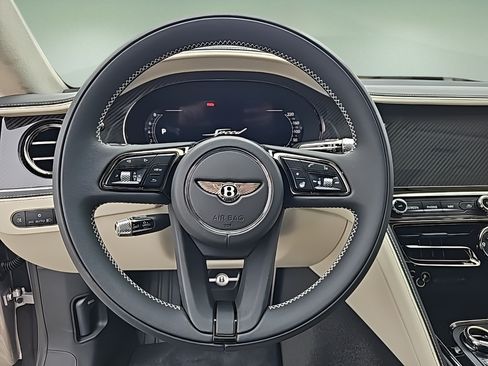 New 2025 Bentley Flying Spur Plug-In Hybrid AWD/4WD image 21