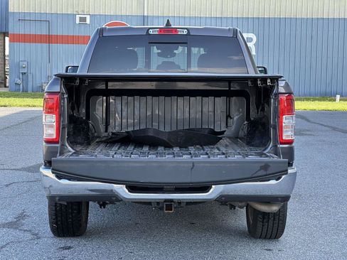 Used 2022 RAM 1500 Big Horn AWD/4WD image 11
