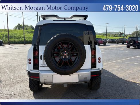 Used 2025 Land Rover Defender 110 S AWD/4WD image 7