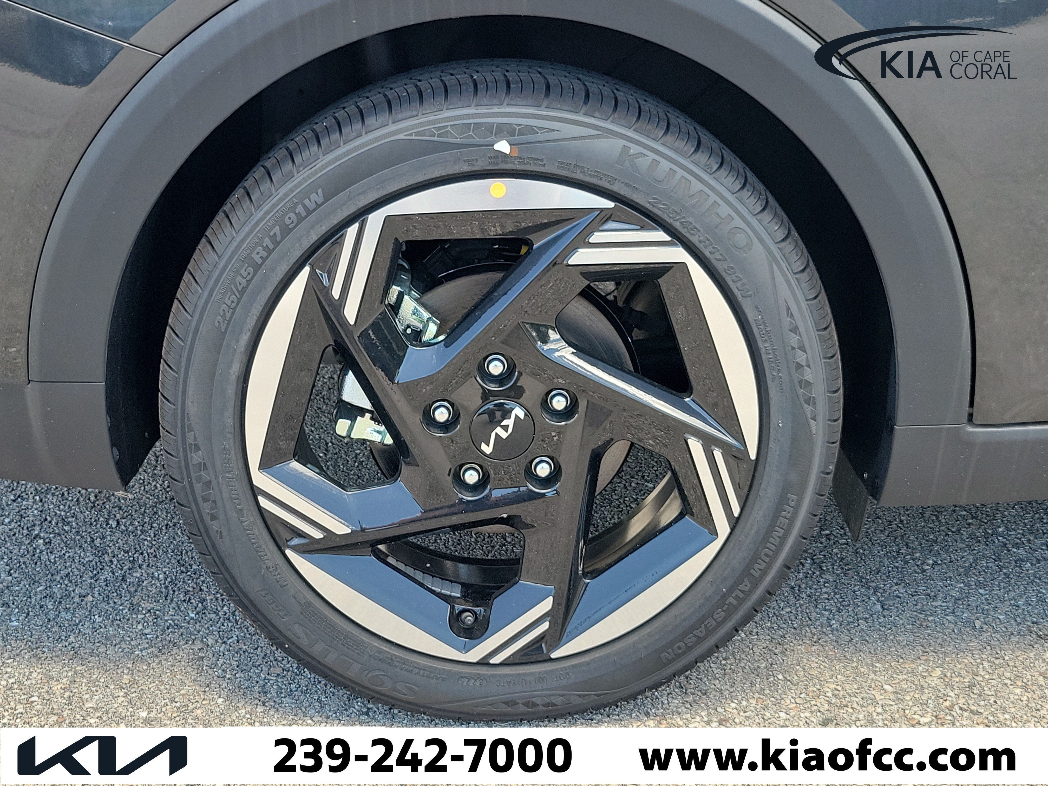 New 2025 Kia K4 EX FWD image 9