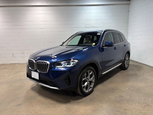 Used 2023 BMW X3 xDrive30i w/ Convenience Package AWD/4WD image 1