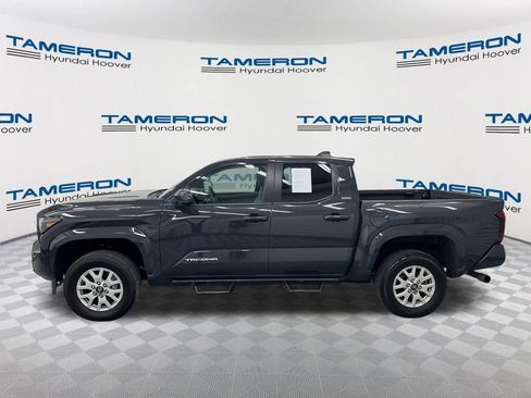 Used 2024 Toyota Tacoma SR5 AWD/4WD image 2