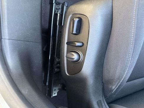 Used 2023 Chevrolet Malibu LT image 21