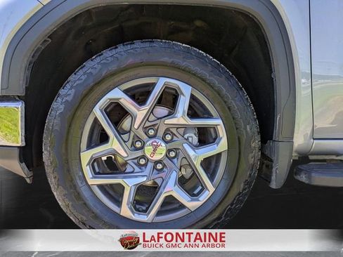 Certified 2023 GMC Sierra 1500 SLT w/ SLT Premium Package AWD/4WD image 36