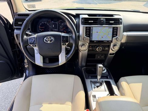 Certified 2024 Toyota 4Runner SR5 Premium w/ Moonroof Package AWD/4WD image 2