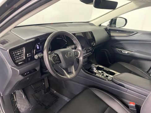 Used 2024 Lexus NX 250 FWD w/ Cold Area Package image 11