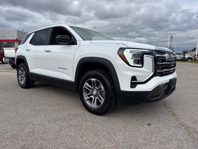 Used 2026 GMC Terrain Elevation w/ Technology Package II AWD/4WD image 10