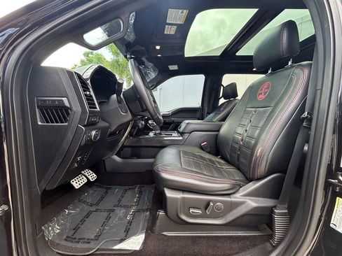 Used 2018 Ford F150 Lariat w/ Equipment Group 502A Luxury image 10