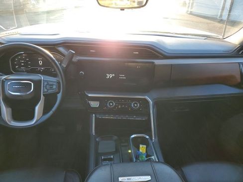 Used 2024 GMC Sierra 3500 Denali w/ Denali Reserve Package image 14