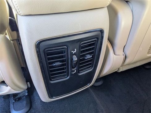 Used 2015 Jeep Grand Cherokee Laredo w/ Quick Order Package 23E image 25