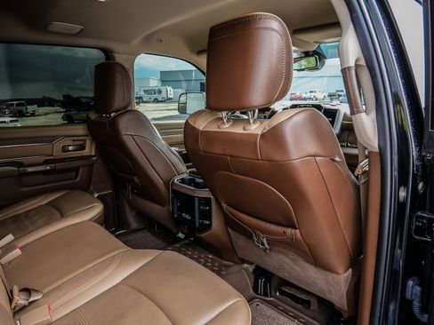 Used 2022 RAM 2500 Limited AWD/4WD image 26