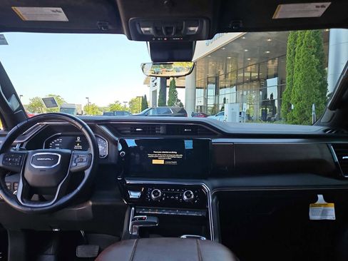 Certified 2025 GMC Sierra 1500 Denali Ultimate AWD/4WD image 28