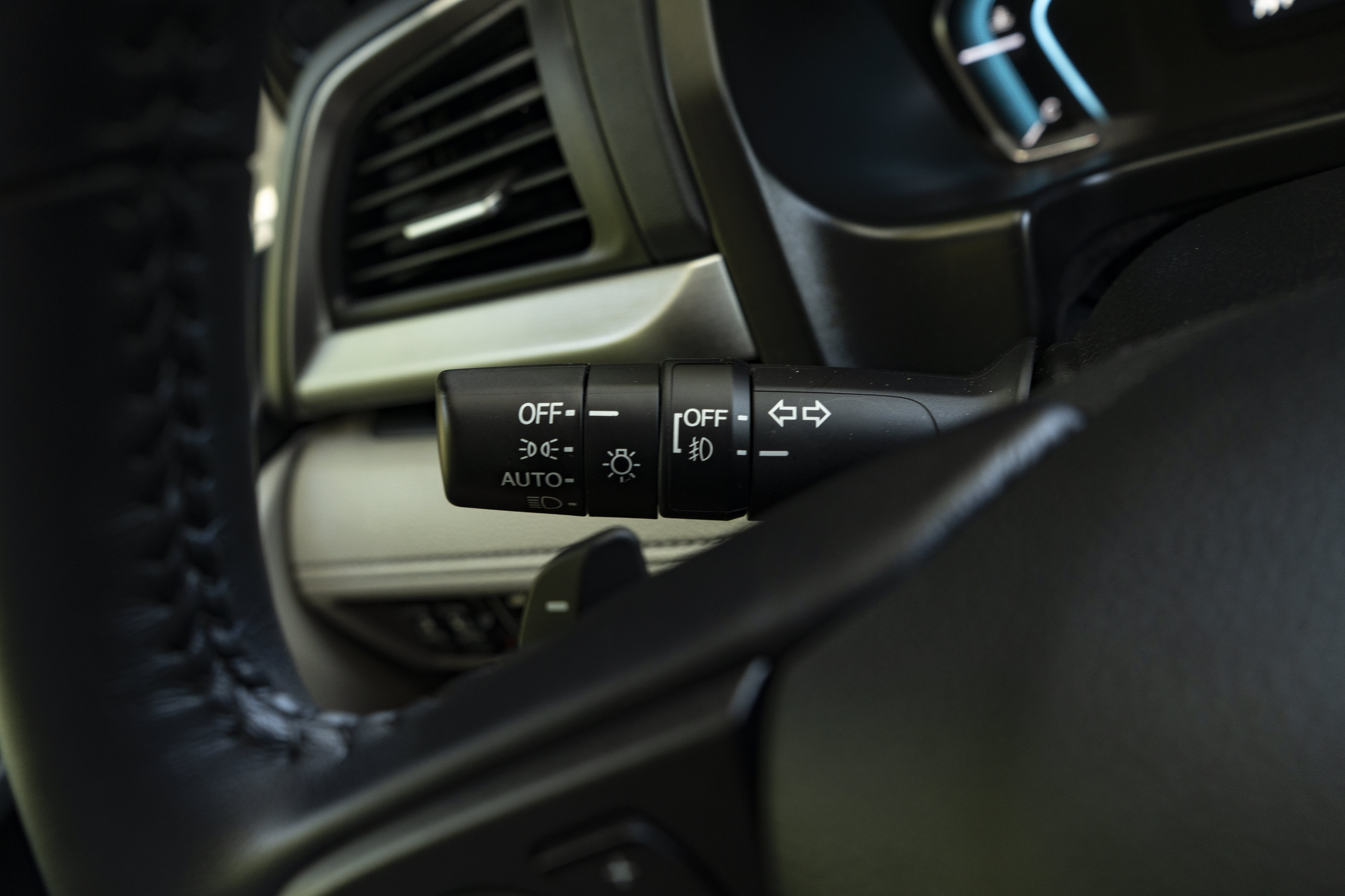 Used 2024 Honda Odyssey EX-L image 24