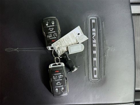 Used 2022 RAM 1500 Limited image 36