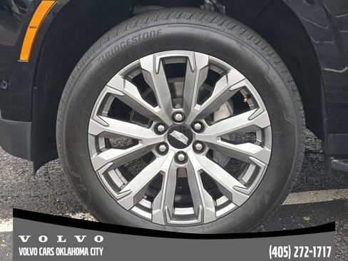 Used 2025 Chevrolet Tahoe High Country w/ Sun And Tow Package AWD/4WD image 9