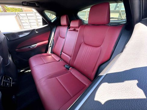 Used 2025 Lexus NX 250 FWD image 27