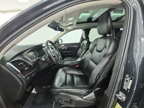 Used 2017 Volvo XC90 T6 Momentum w/ Vision Package AWD/4WD image 17
