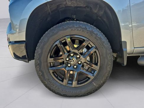Used 2026 Chevrolet Silverado 1500 LT Trail Boss w/ Protection Package AWD/4WD image 9