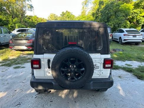 Used 2022 Jeep Wrangler Unlimited Sport AWD/4WD image 17