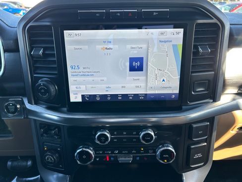 Used 2022 Ford F150 Lariat w/ Equipment Group 502A High image 27