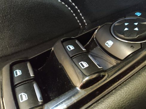 Used 2017 Ford Edge Titanium w/ Equipment Group 302A image 27