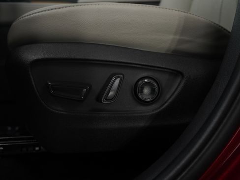 Used 2024 Toyota Grand Highlander Limited image 24