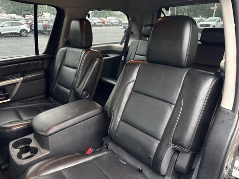 Used 2015 Nissan Armada Platinum AWD/4WD image 7