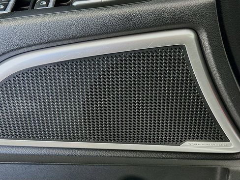 Used 2022 Kia Telluride EX w/ EX Premium Package image 19