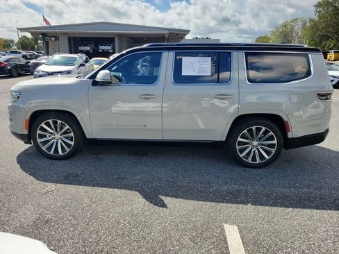 Used 2022 Jeep Grand Wagoneer Series II w/ Premium Group II image 13