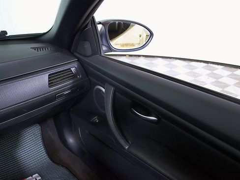 Used 2010 BMW M3 Convertible RWD image 23