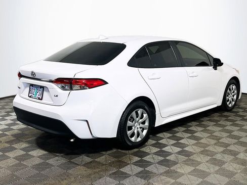 Certified 2023 Toyota Corolla LE FWD image 8